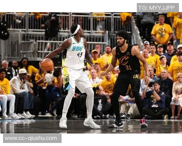 米切尔表现低迷18投7中失误频繁正负值惨淡球队遭遇失利