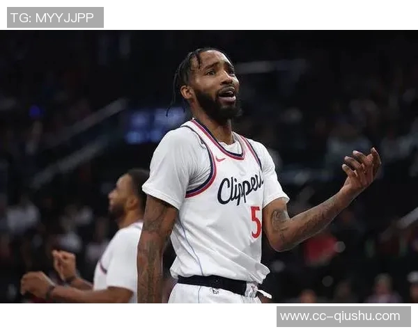 小卡分享绝杀背后故事:追随琼斯移动寻找空位成功出手 小卡分享绝杀背后故事:追随琼斯移动寻找空位成功出手