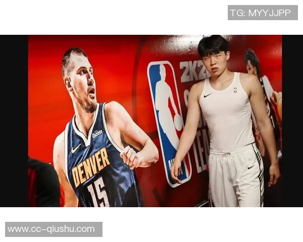 杨瀚森与偶像约基奇的赛场对话瞬间如此接近却又遥不可及 杨瀚森与偶像约基奇的赛场对话瞬间如此接近却又遥不可及